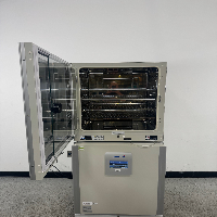 PHCBI Doublestack CO2 Incubator image 3